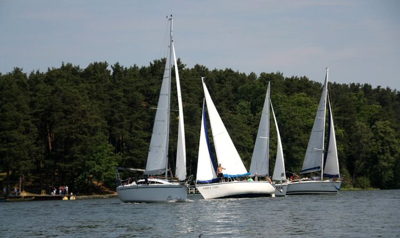 rejsy jachtem mazury 2