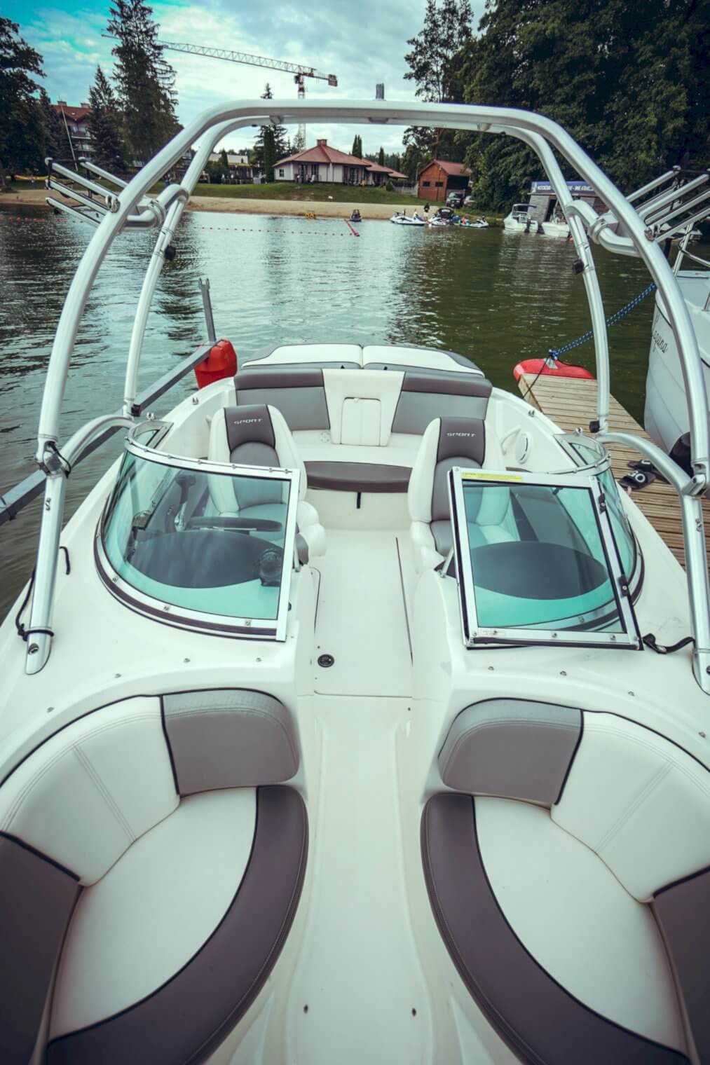 sea ray 195 sport 21