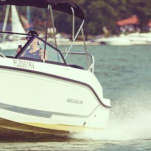 active 555 Bow Rider 13
