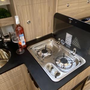 oSrwOzRr4alvZEyDRQVq